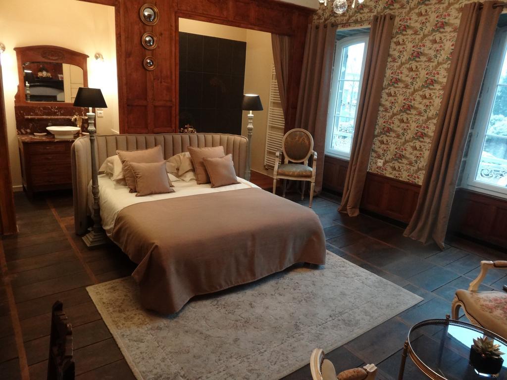 La Bromontoise Chambres D'Hotes Pontgibaud Phòng bức ảnh